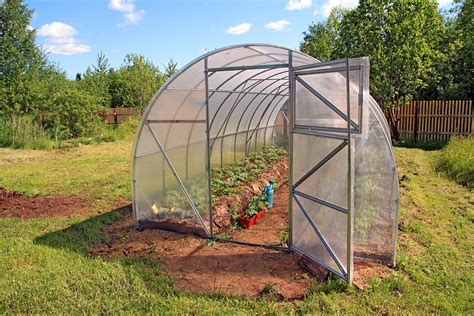 semi permanent garden hoop house